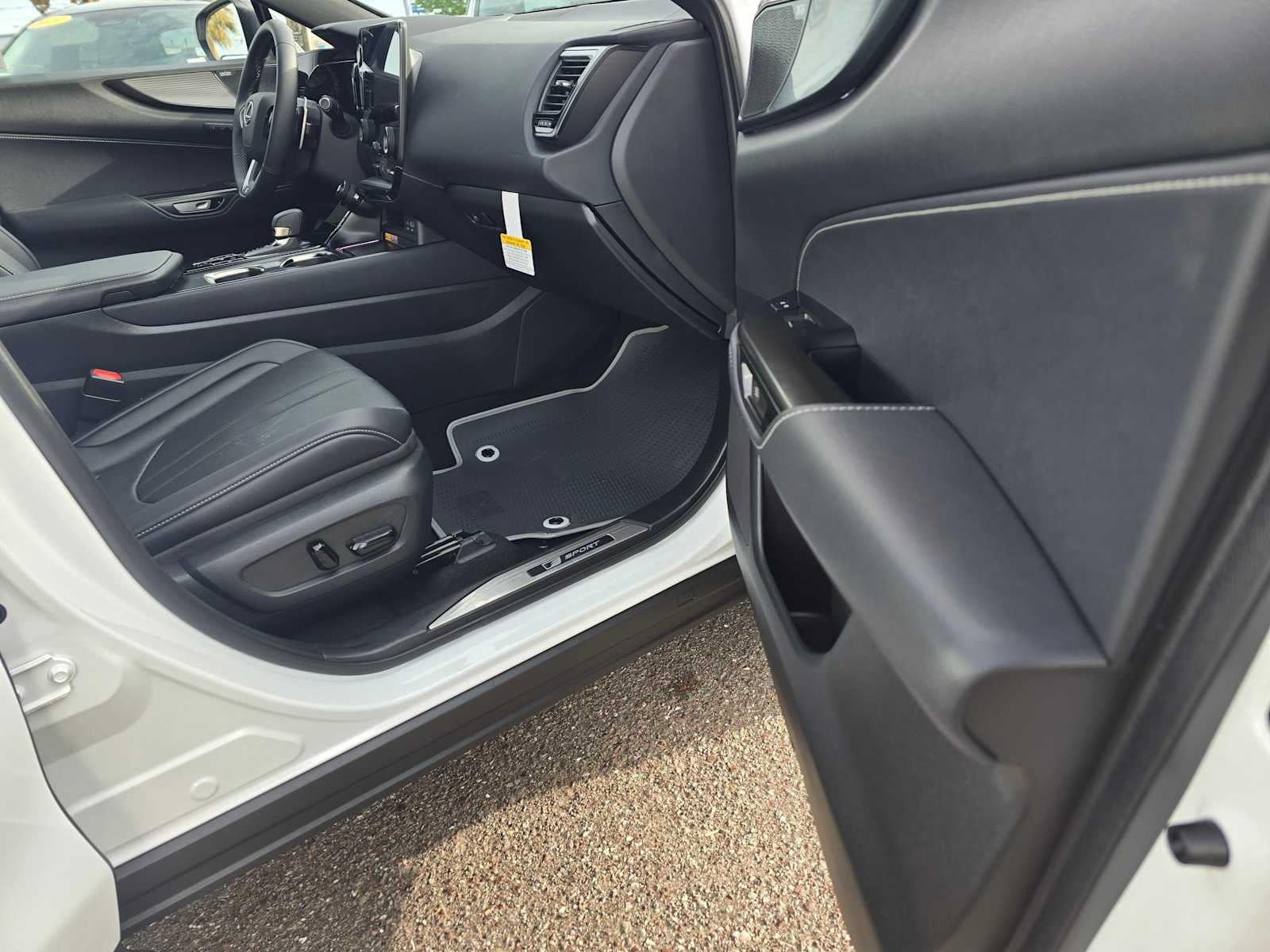 2026 Lexus NX 350h F SPORT Handling