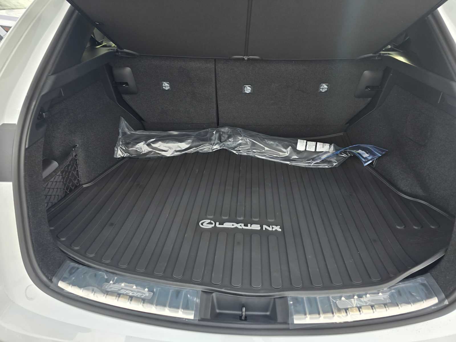 2026 Lexus NX 350h F SPORT Handling