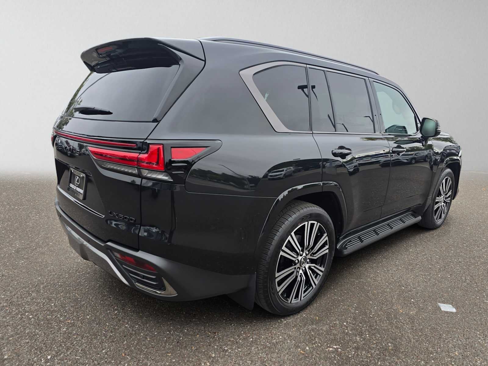2026 Lexus LX 600 LUXURY