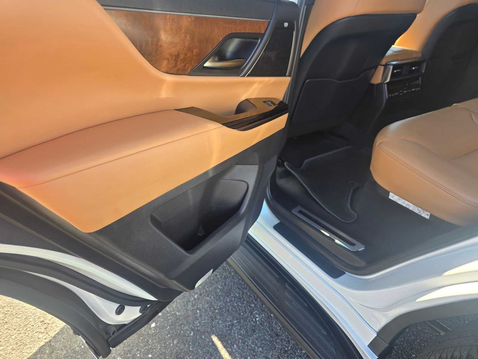 2026 Lexus LX 700h LUXURY