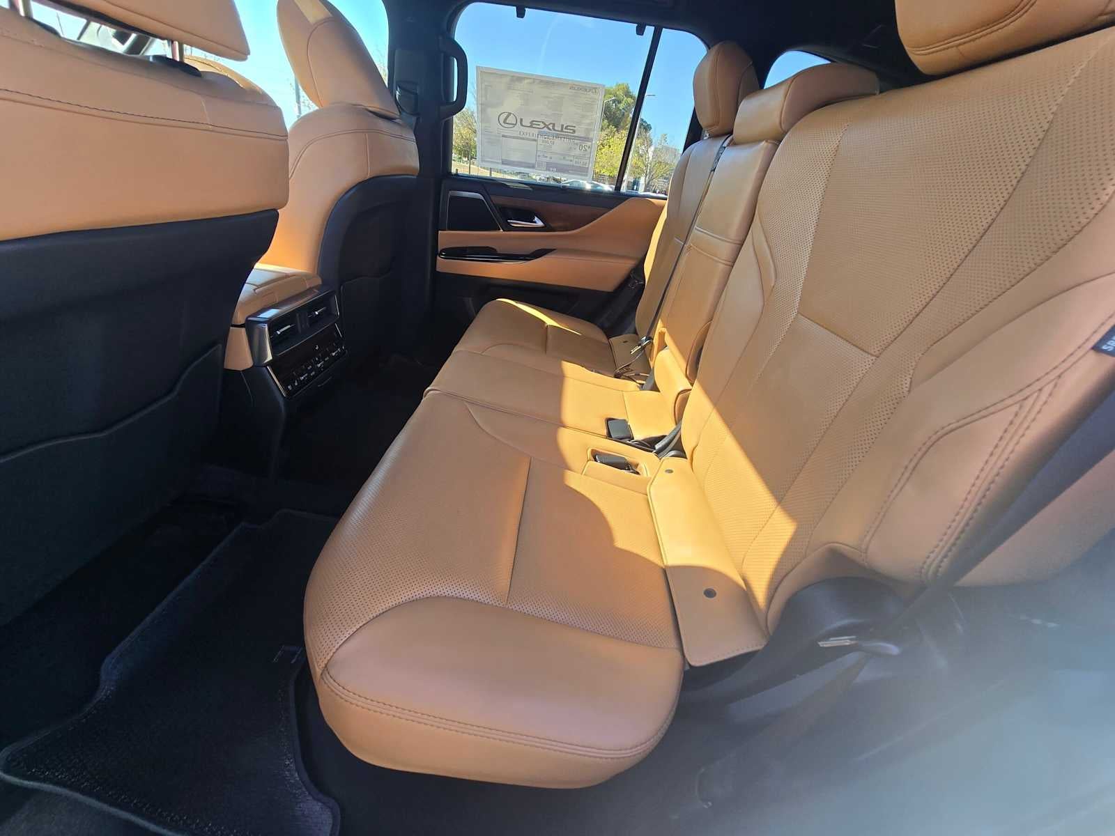 2026 Lexus LX 700h LUXURY