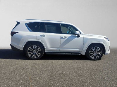 2026 Lexus LX 700h LUXURY