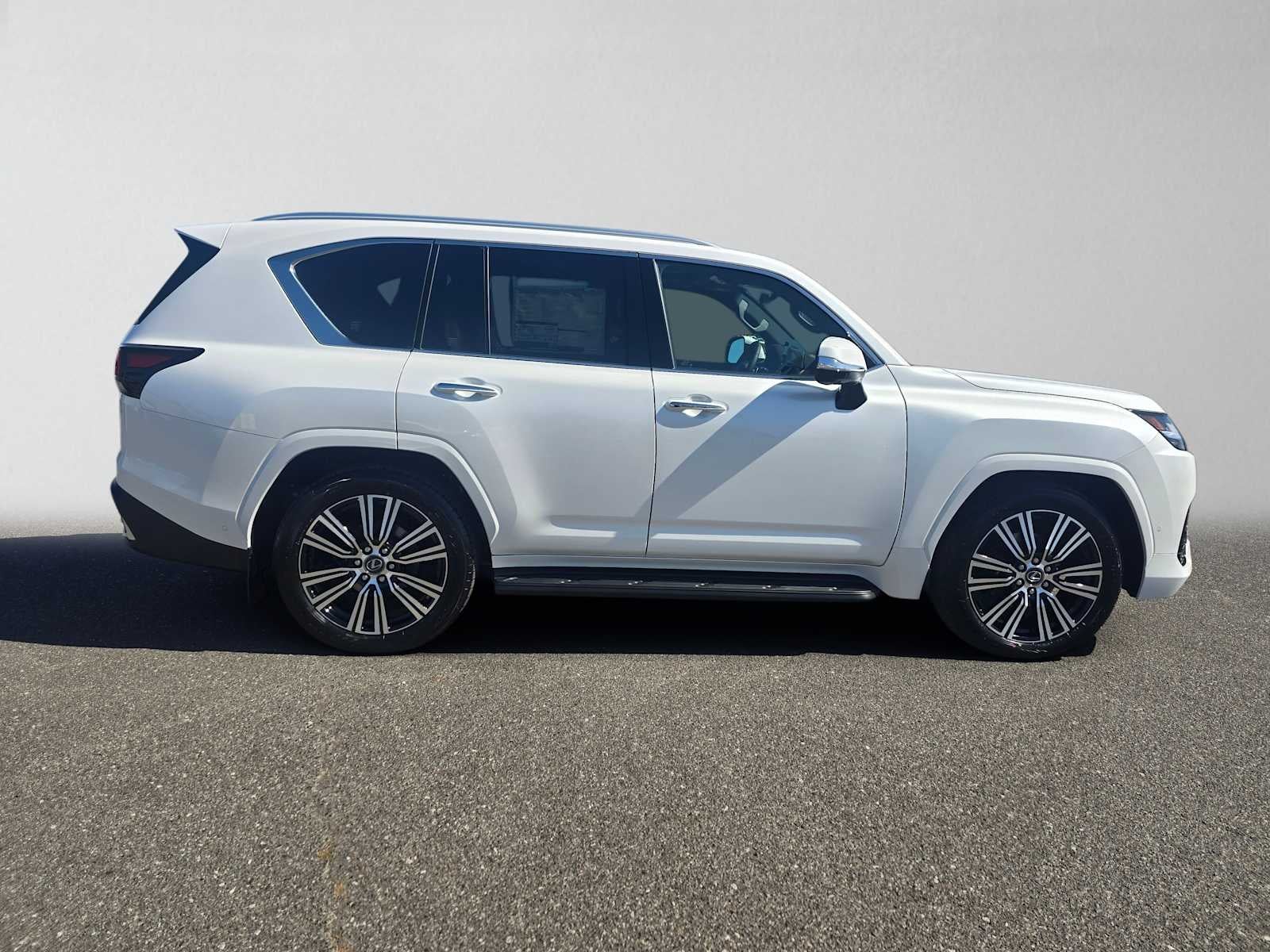 2026 Lexus LX 700h LUXURY