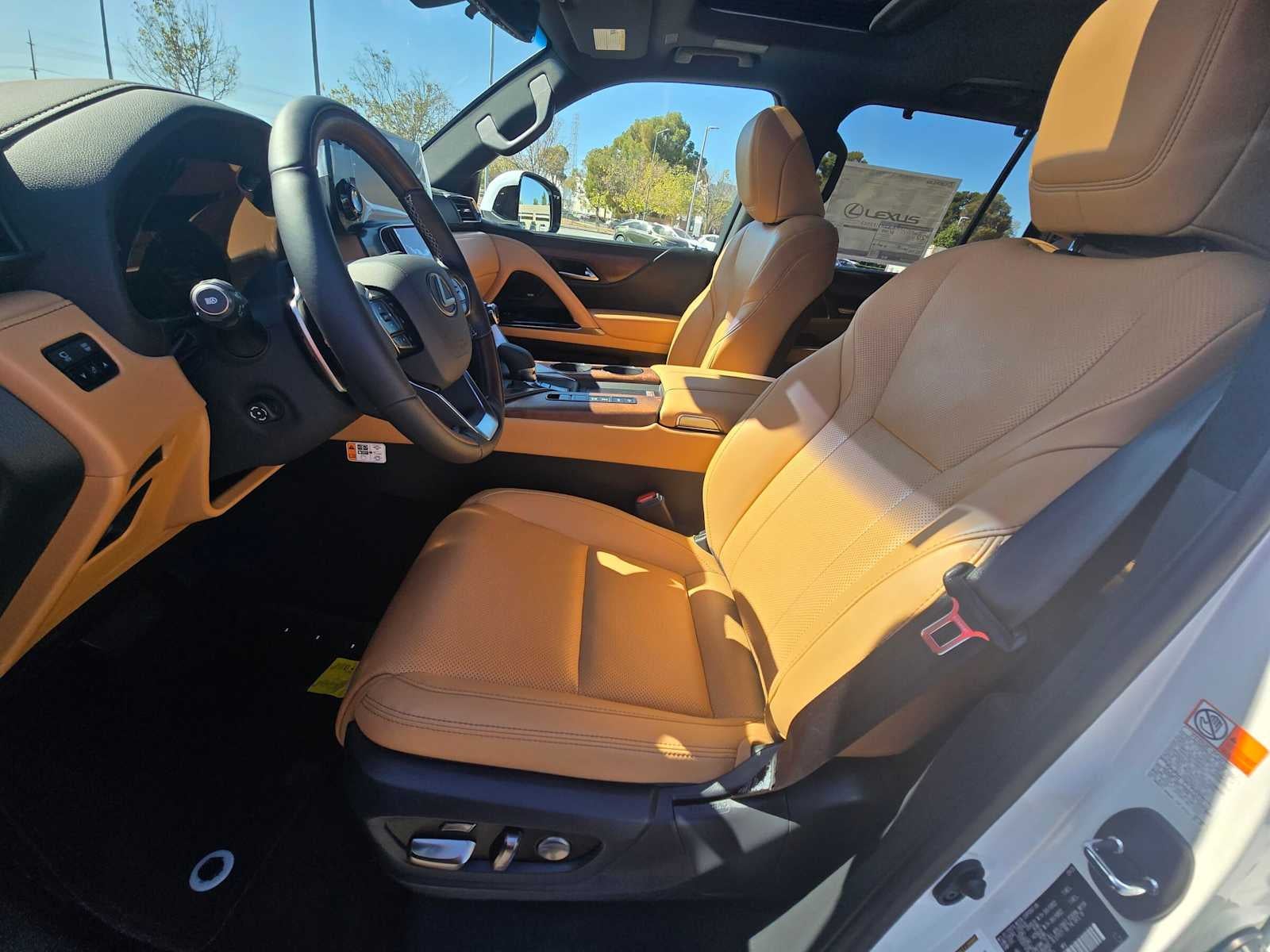 2026 Lexus LX 700h LUXURY