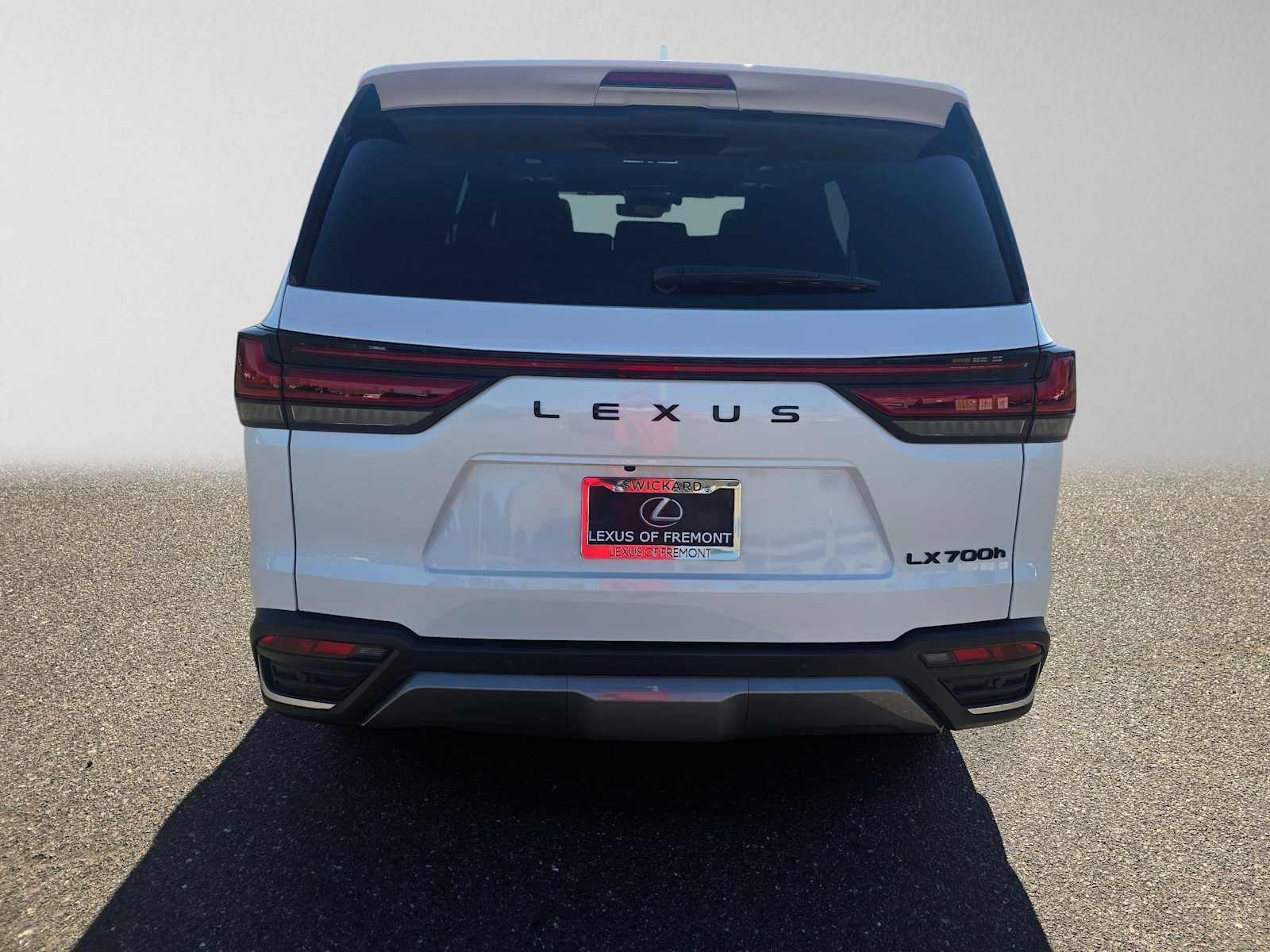 2026 Lexus LX 700h LUXURY