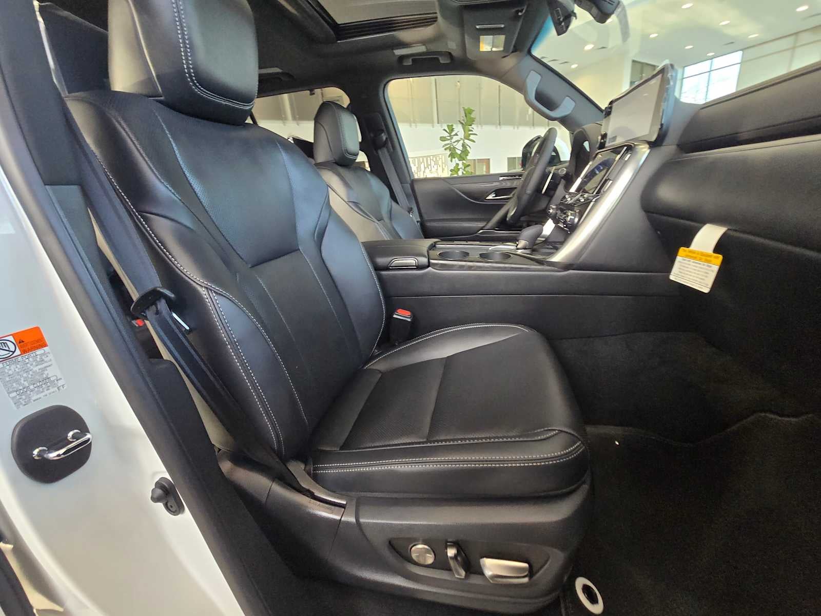 2026 Lexus LX 700h LUXURY