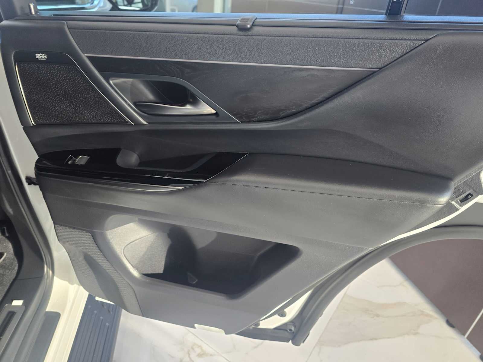 2026 Lexus LX 700h LUXURY