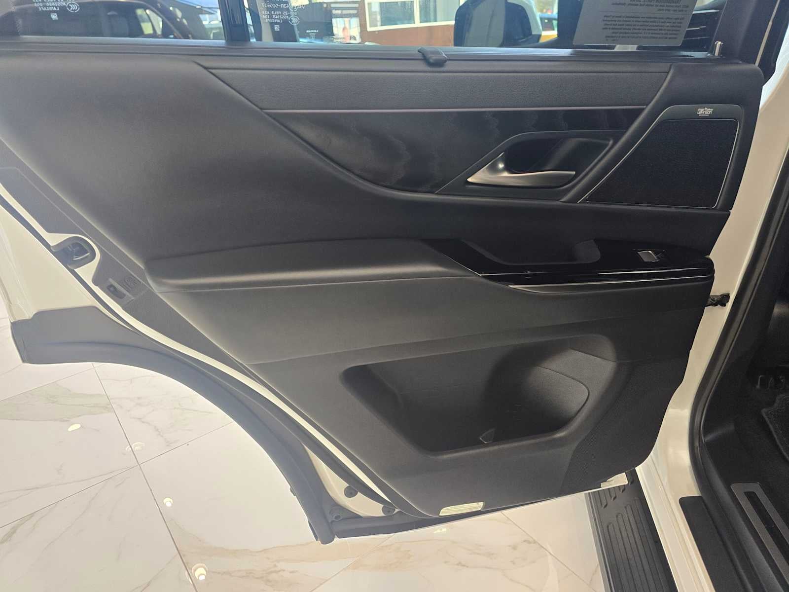 2026 Lexus LX 700h LUXURY