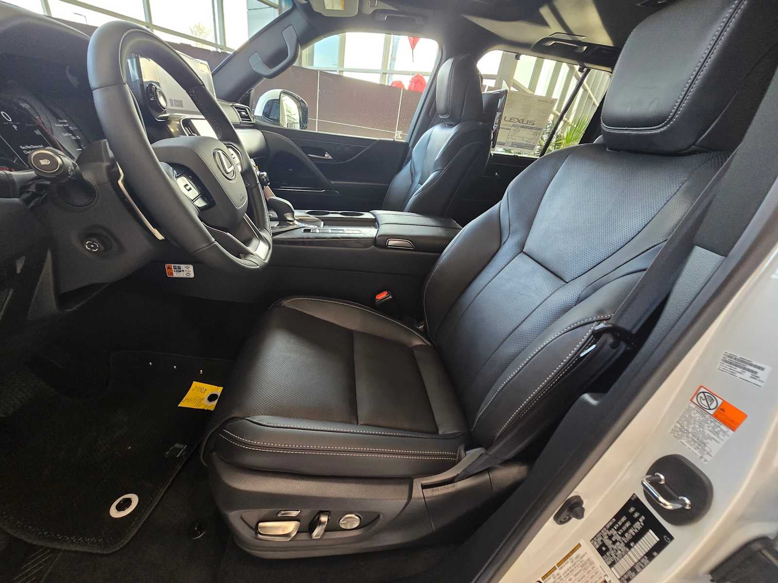 2026 Lexus LX 700h LUXURY