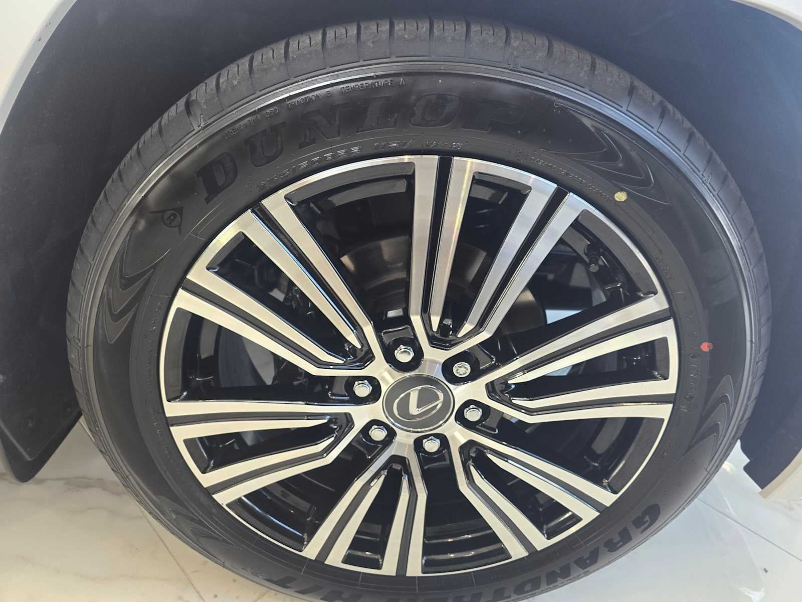 2026 Lexus LX 700h LUXURY