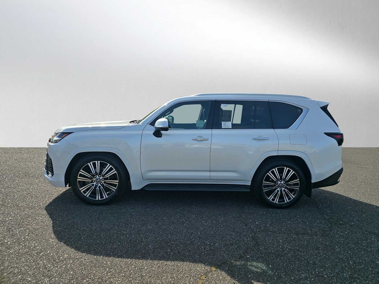 2026 Lexus LX 700h LUXURY