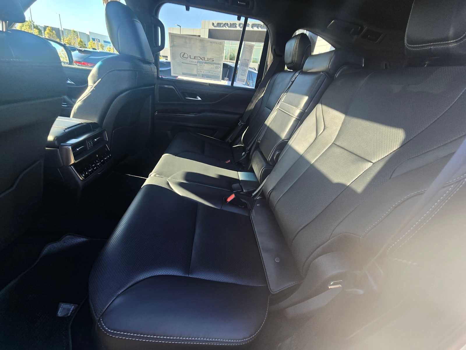 2026 Lexus LX 700h LUXURY