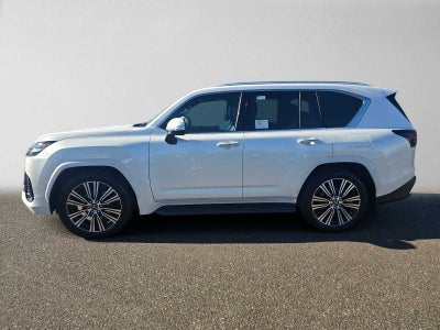 2026 Lexus LX 700h LUXURY