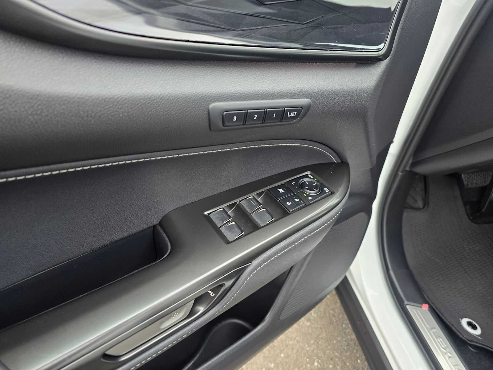 2026 Lexus NX 350 PREMIUM