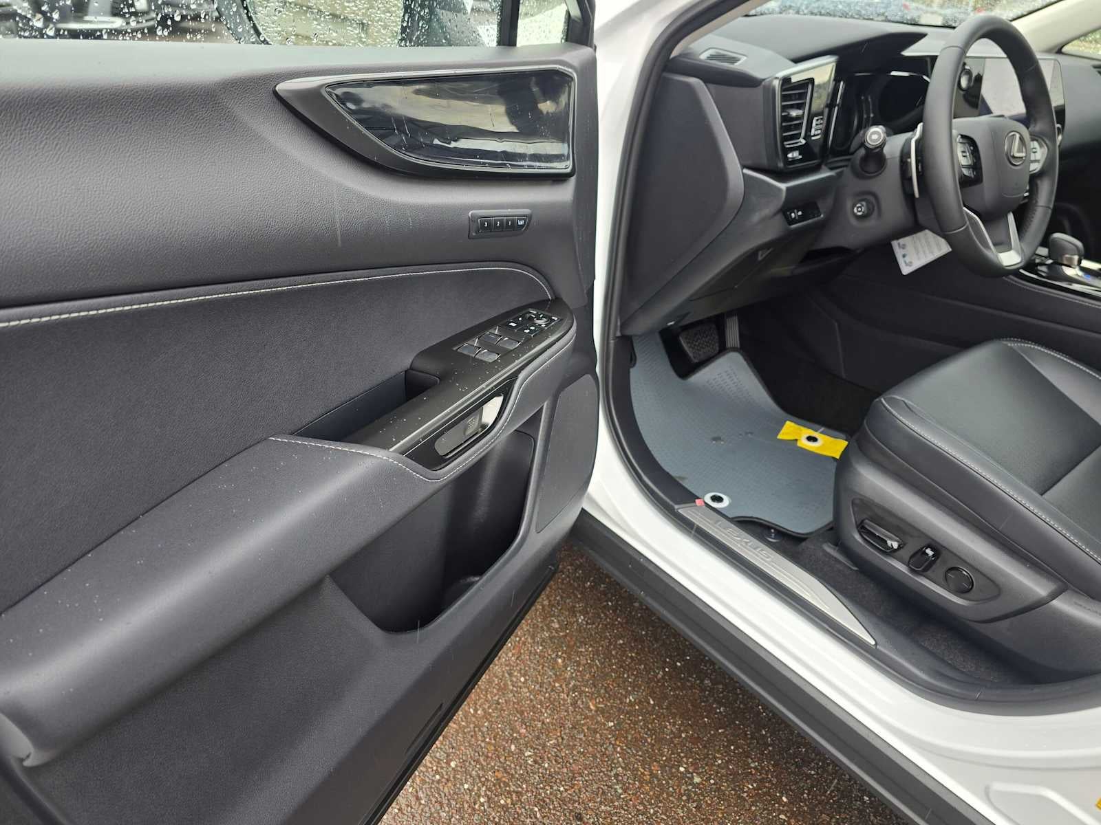 2026 Lexus NX 350 PREMIUM