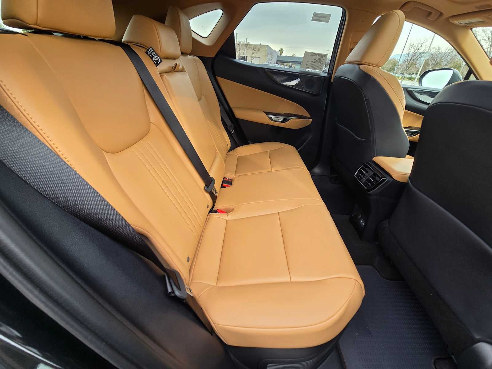 2026 Lexus NX 350h PREMIUM