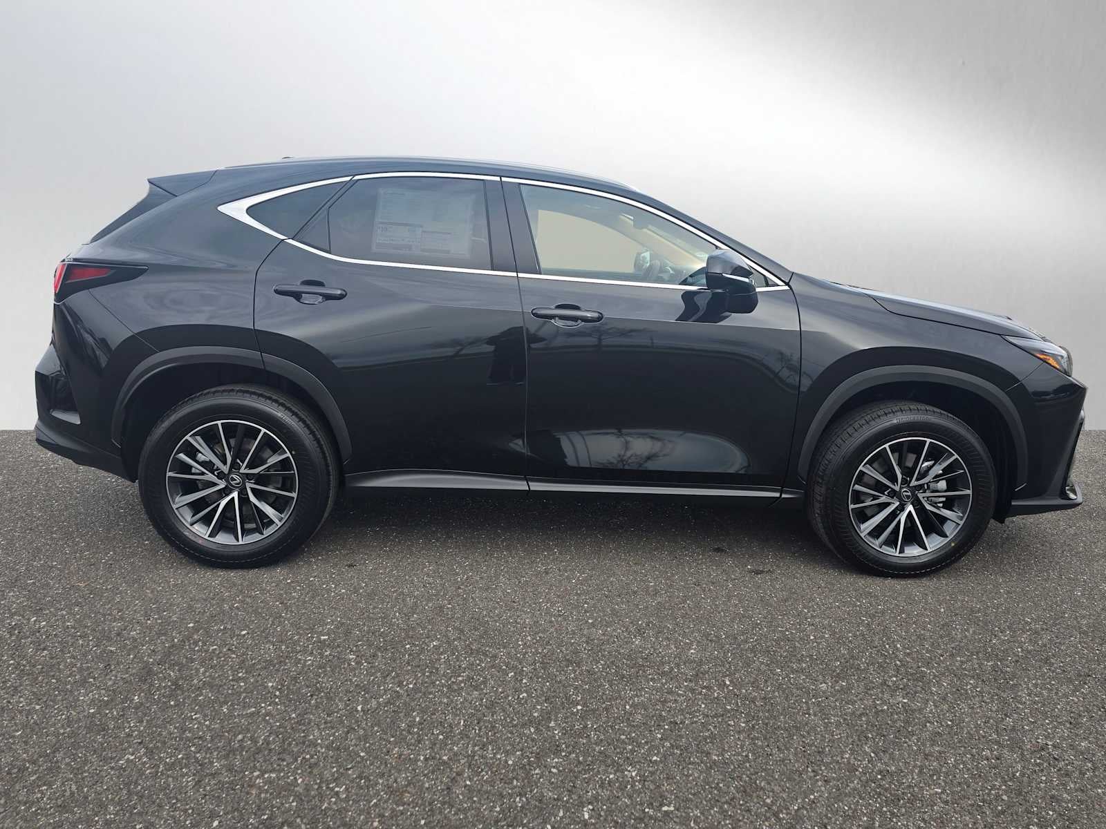 2026 Lexus NX 350h PREMIUM