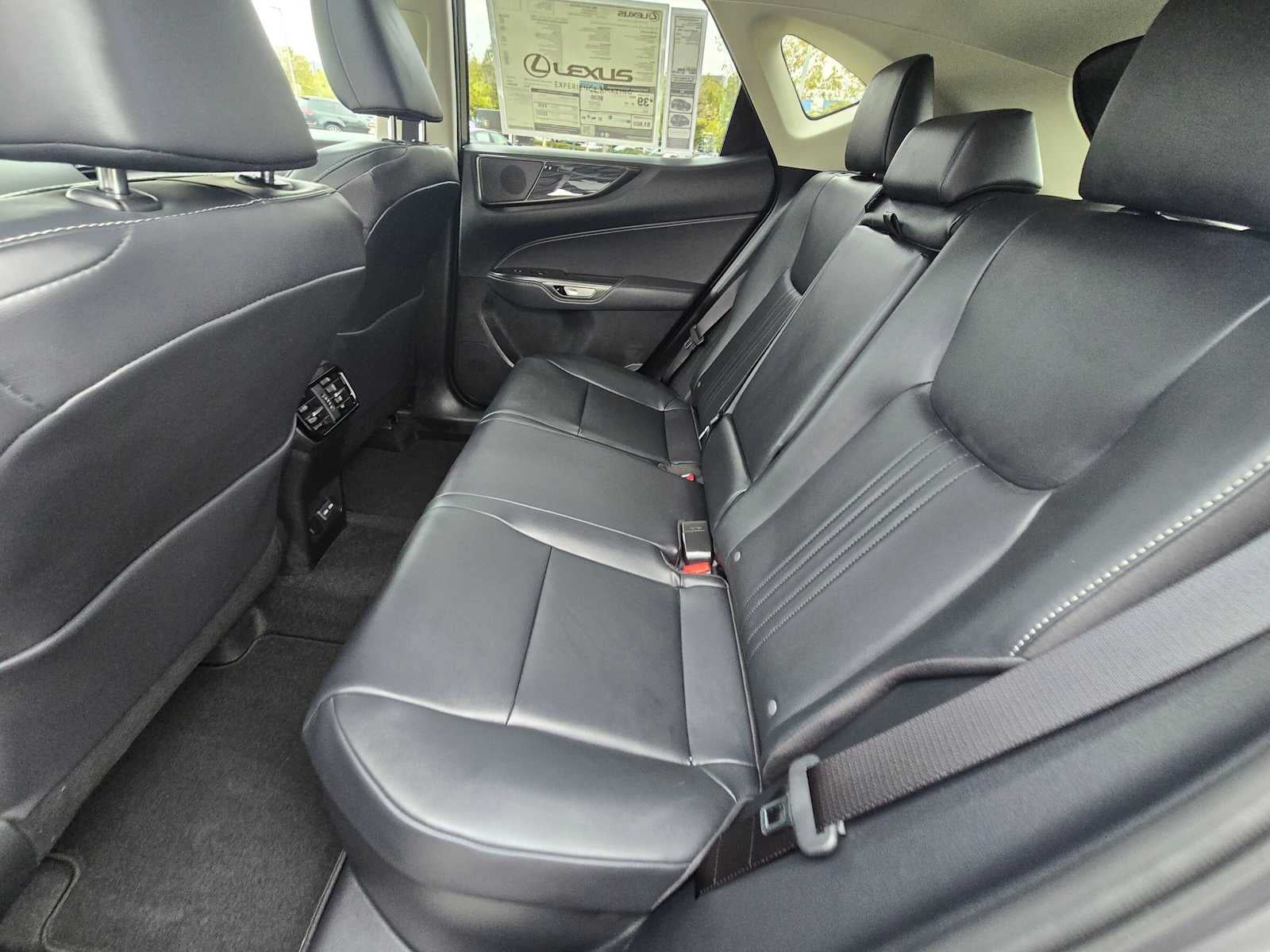 2026 Lexus NX 350h PREMIUM