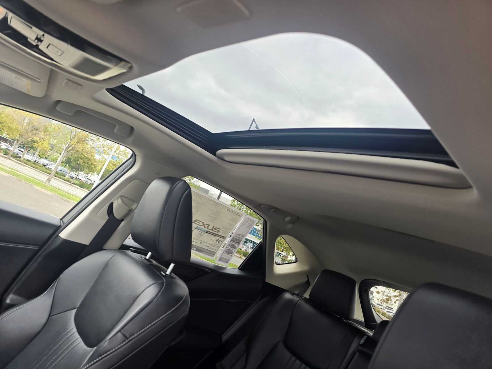 2026 Lexus NX 350h PREMIUM