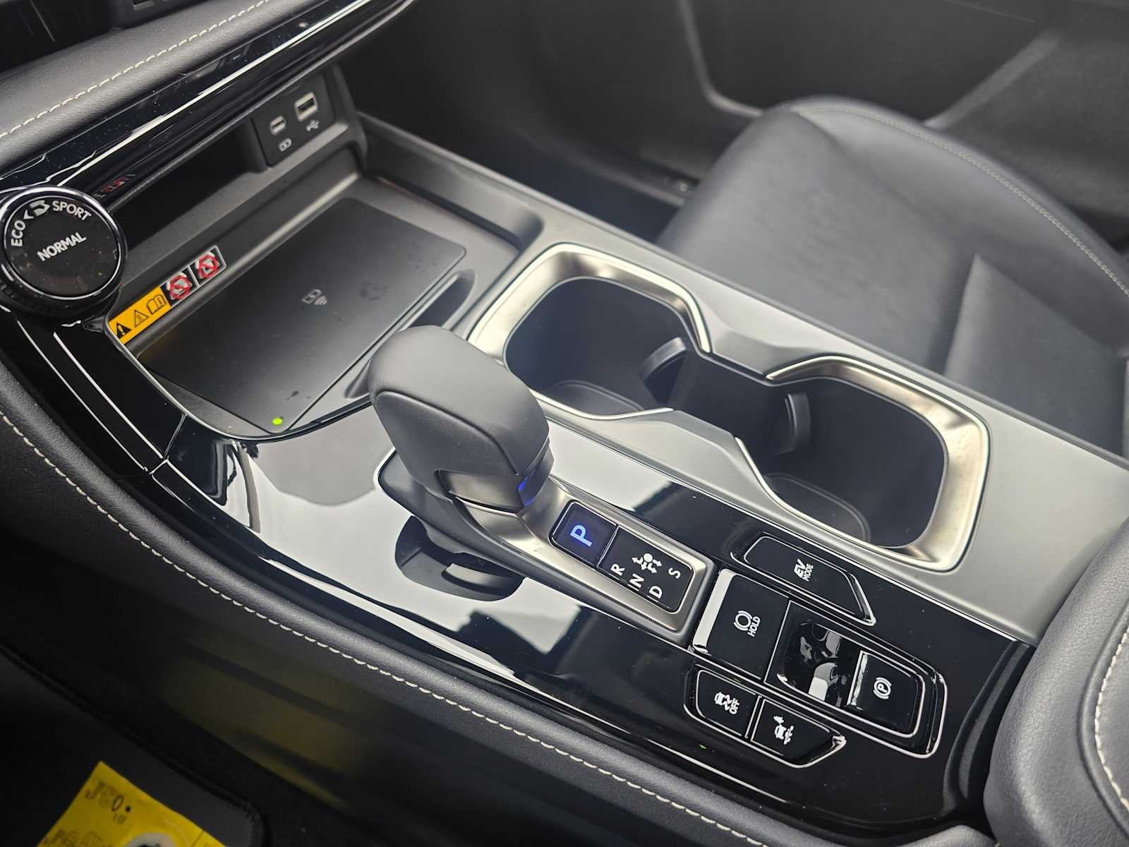 2026 Lexus NX 350h PREMIUM