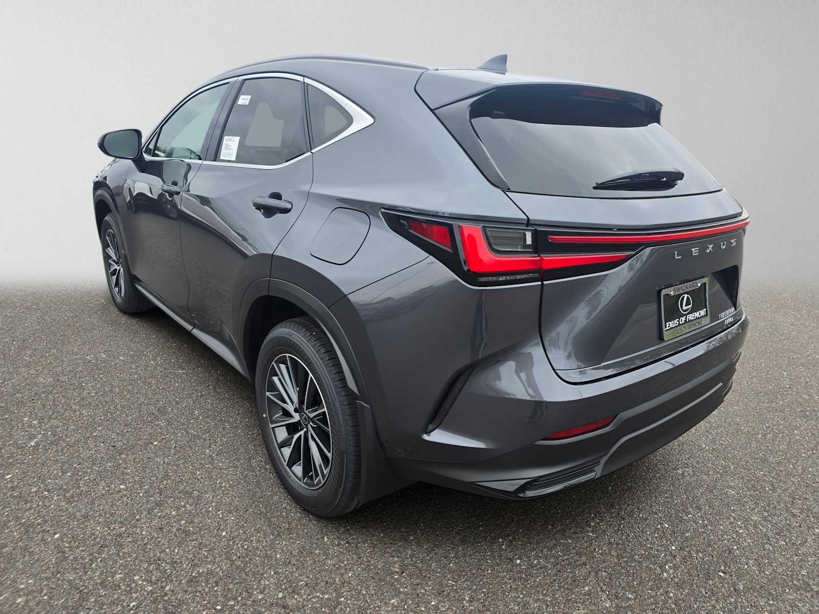 2026 Lexus NX 350h PREMIUM