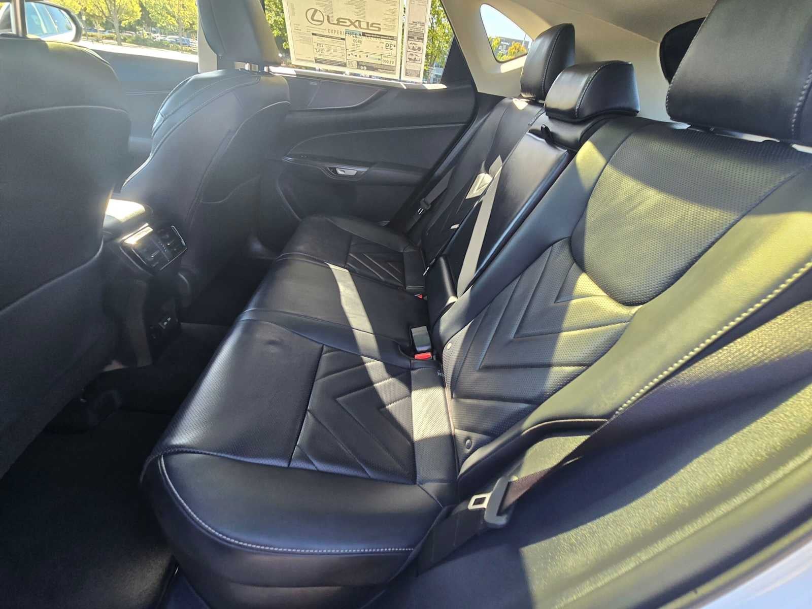 2026 Lexus NX 350h Luxury