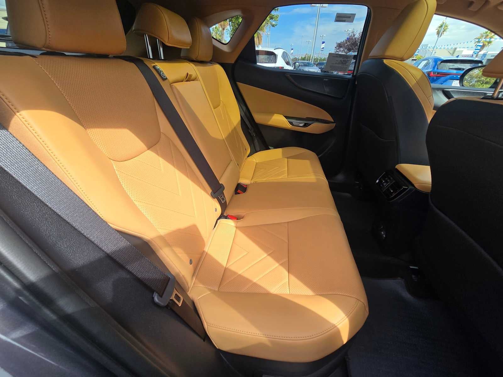 2026 Lexus NX 350h LUXURY AWD