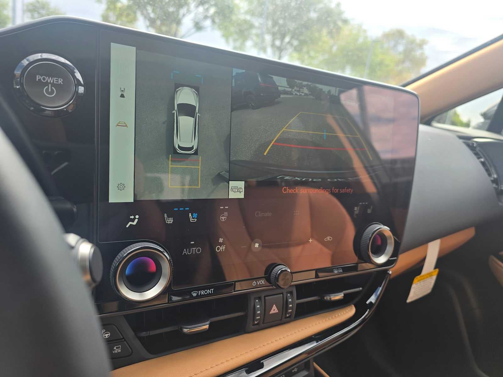2026 Lexus NX 350h LUXURY AWD