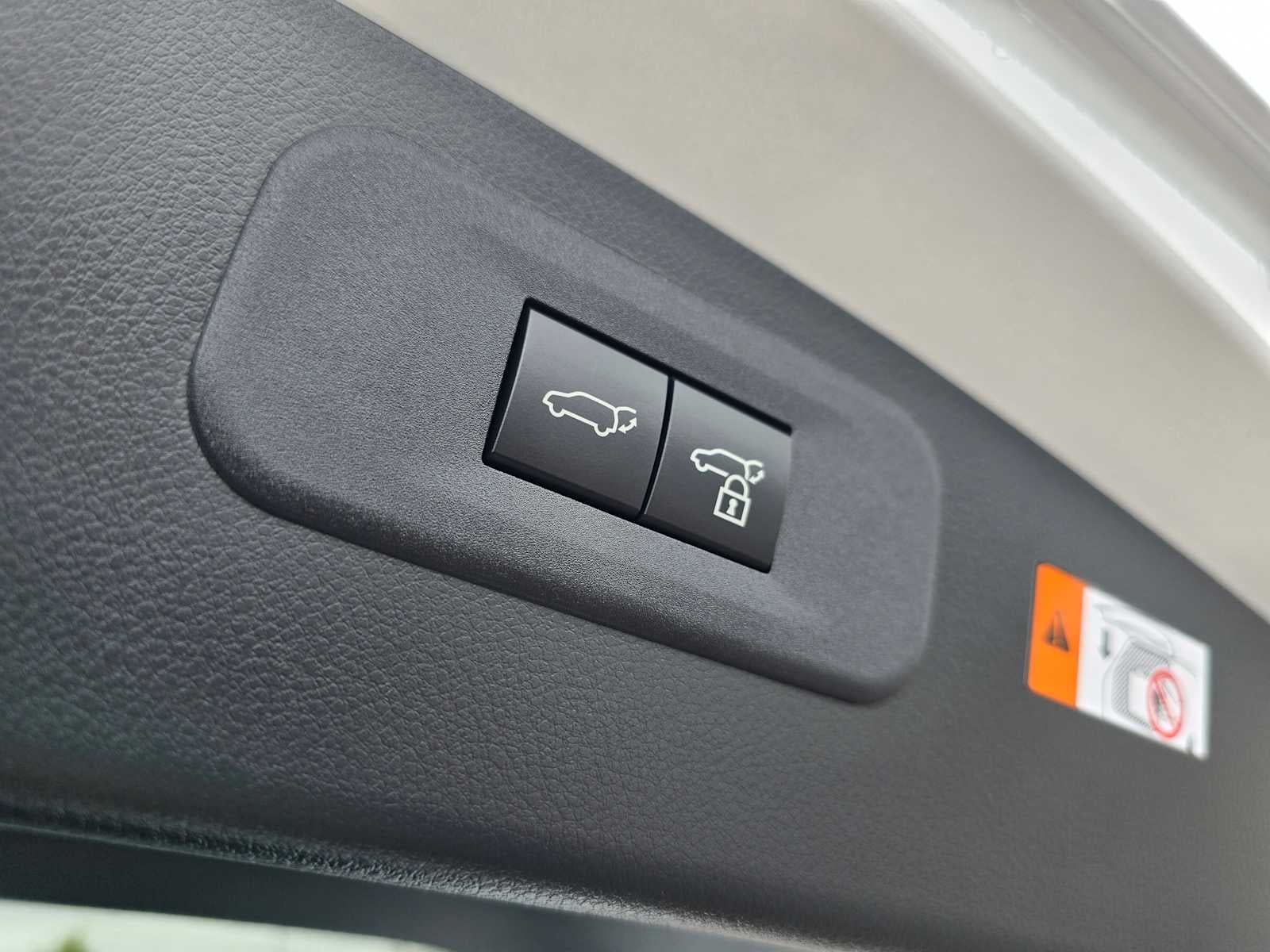2026 Lexus NX 350h LUXURY AWD
