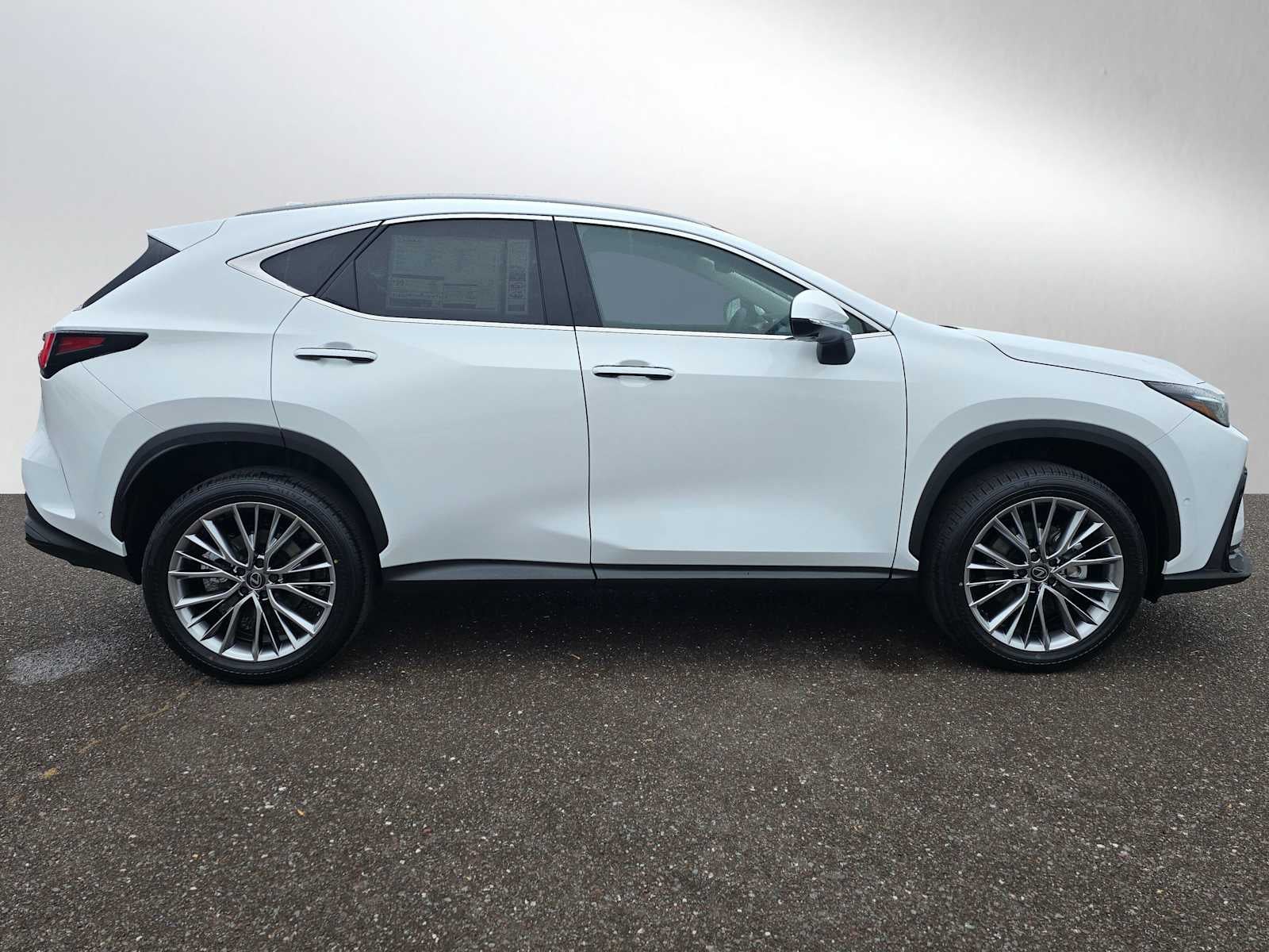 2026 Lexus NX 350h LUXURY AWD