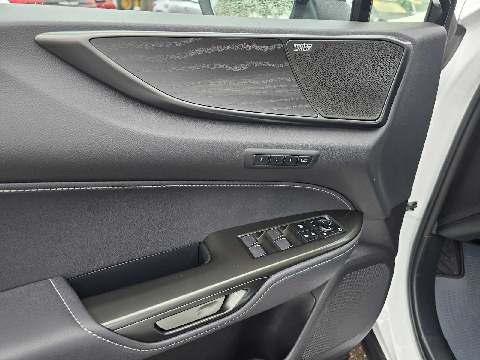 2026 Lexus NX 350h LUXURY AWD
