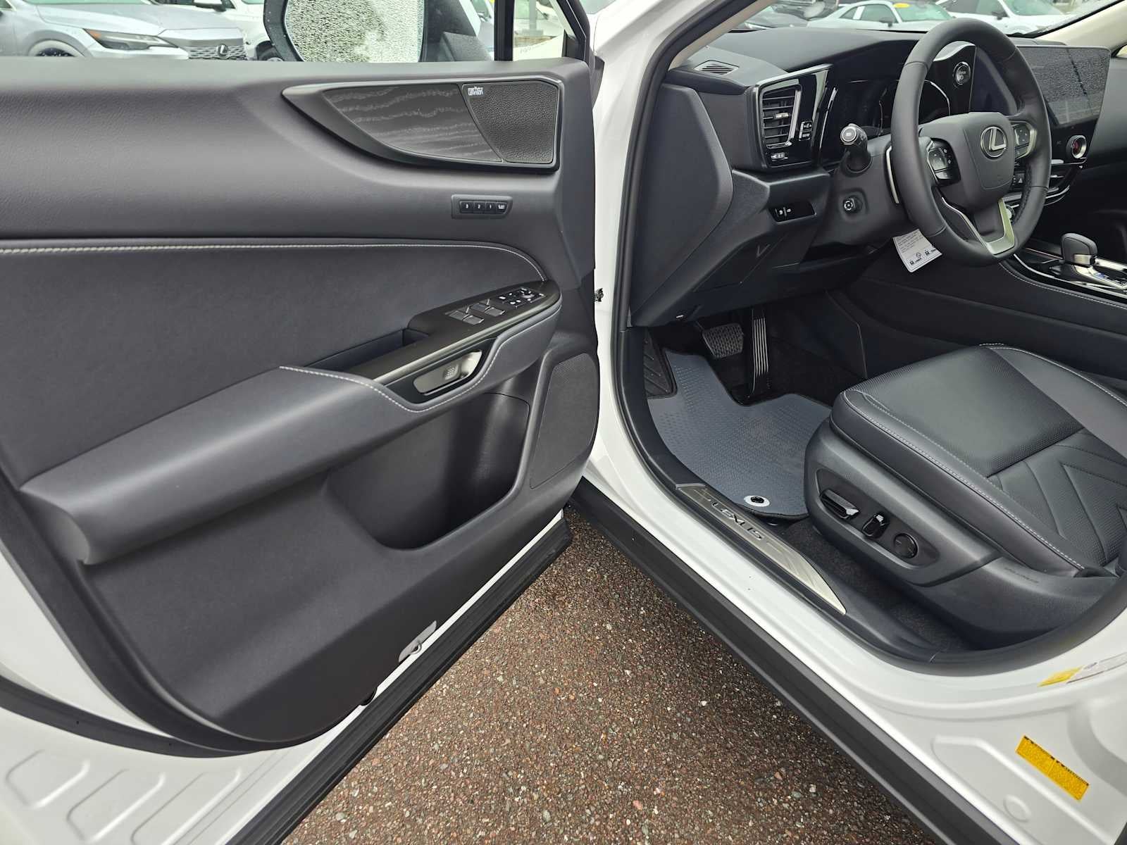 2026 Lexus NX 350h LUXURY AWD
