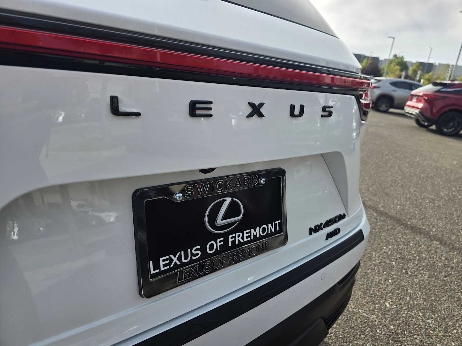 2026 Lexus NX 450h PREMIUM PLUS AWD
