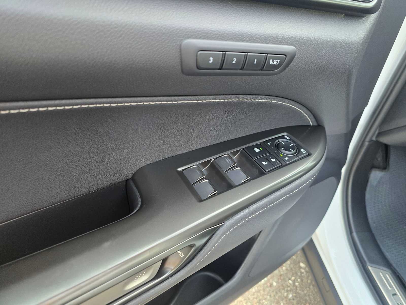 2026 Lexus NX 450h PREMIUM PLUS AWD