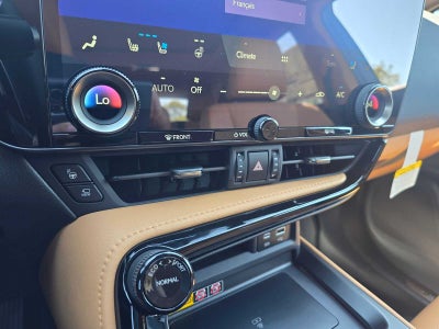 2026 Lexus NX 450h+ Luxury