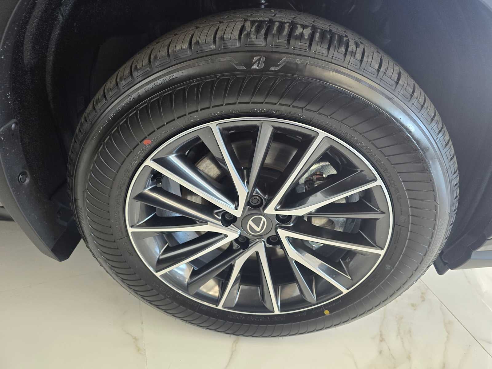 2026 Lexus NX 450h PREMIUM PLUS AWD