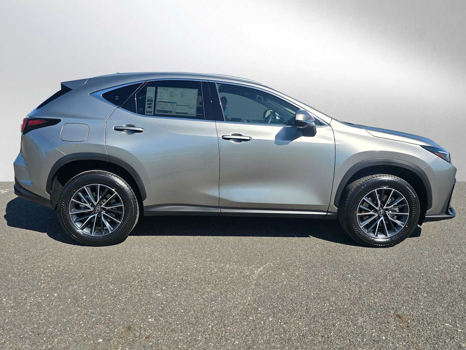 2026 Lexus NX 450h PREMIUM PLUS AWD
