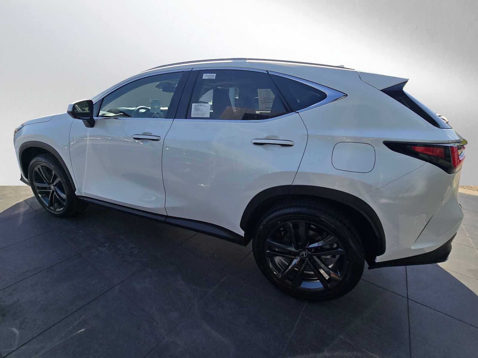 2026 Lexus NX 450h PLUS LUXURY AWD