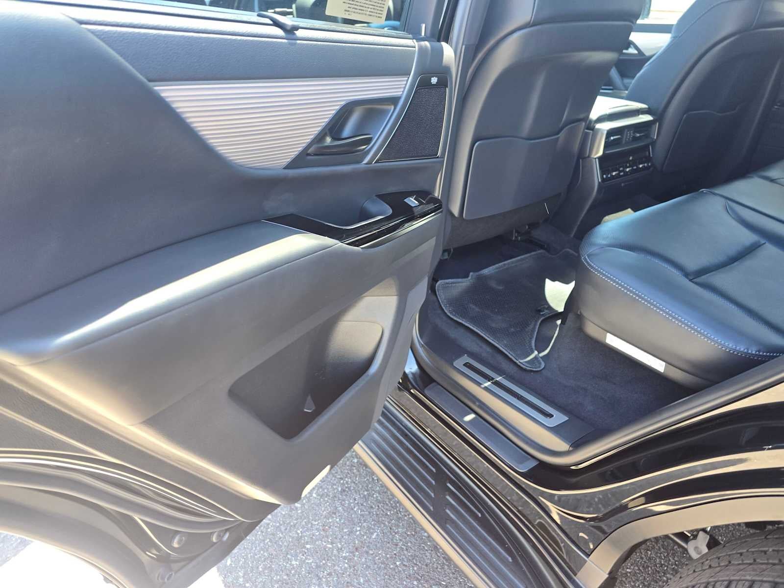 2026 Lexus LX 700h F SPORT HANDLING