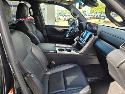 2026 Lexus LX 700h F SPORT Handling