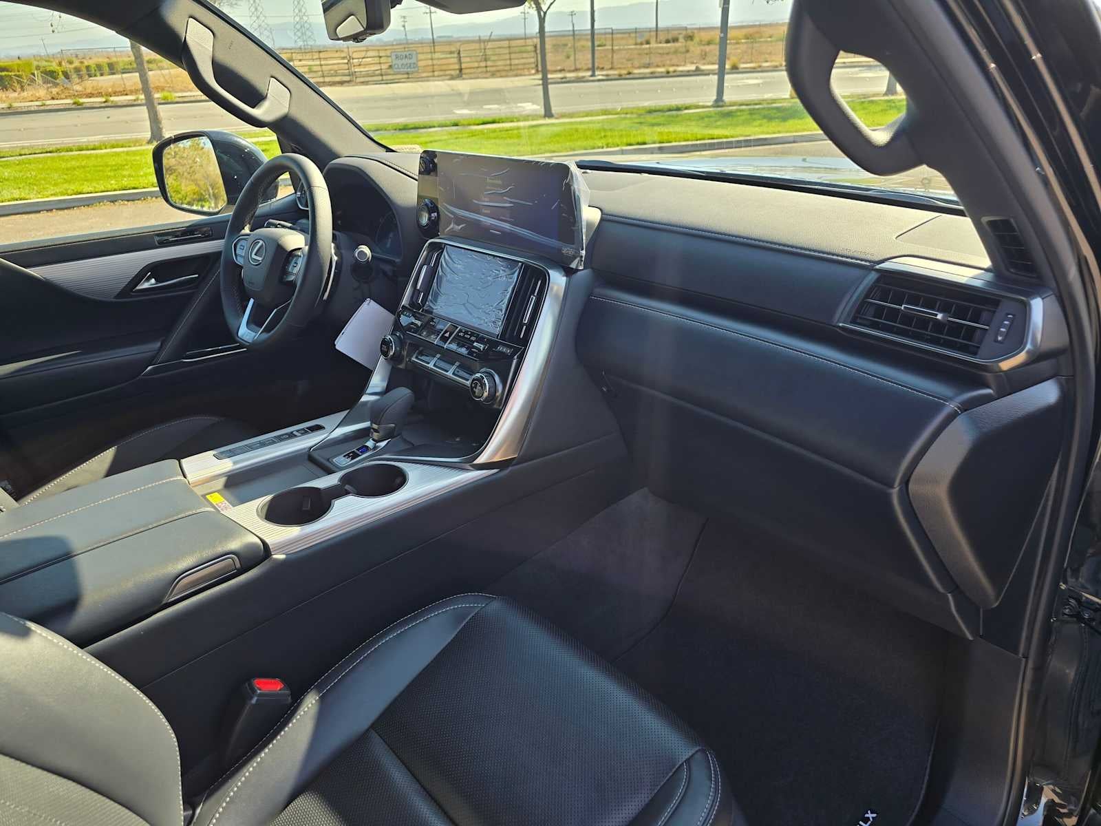 2026 Lexus LX 700h F SPORT HANDLING