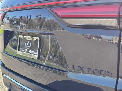 2026 Lexus LX 700h F SPORT HANDLING