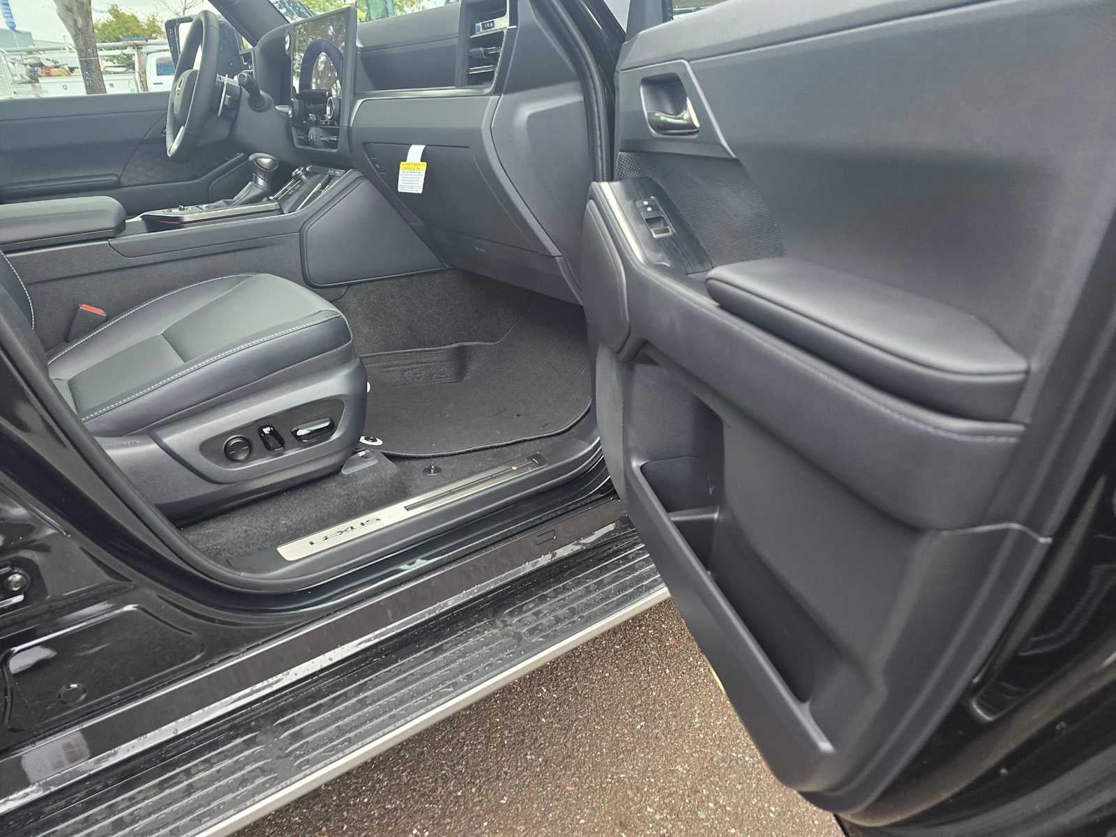 2025 Lexus GX Premium+