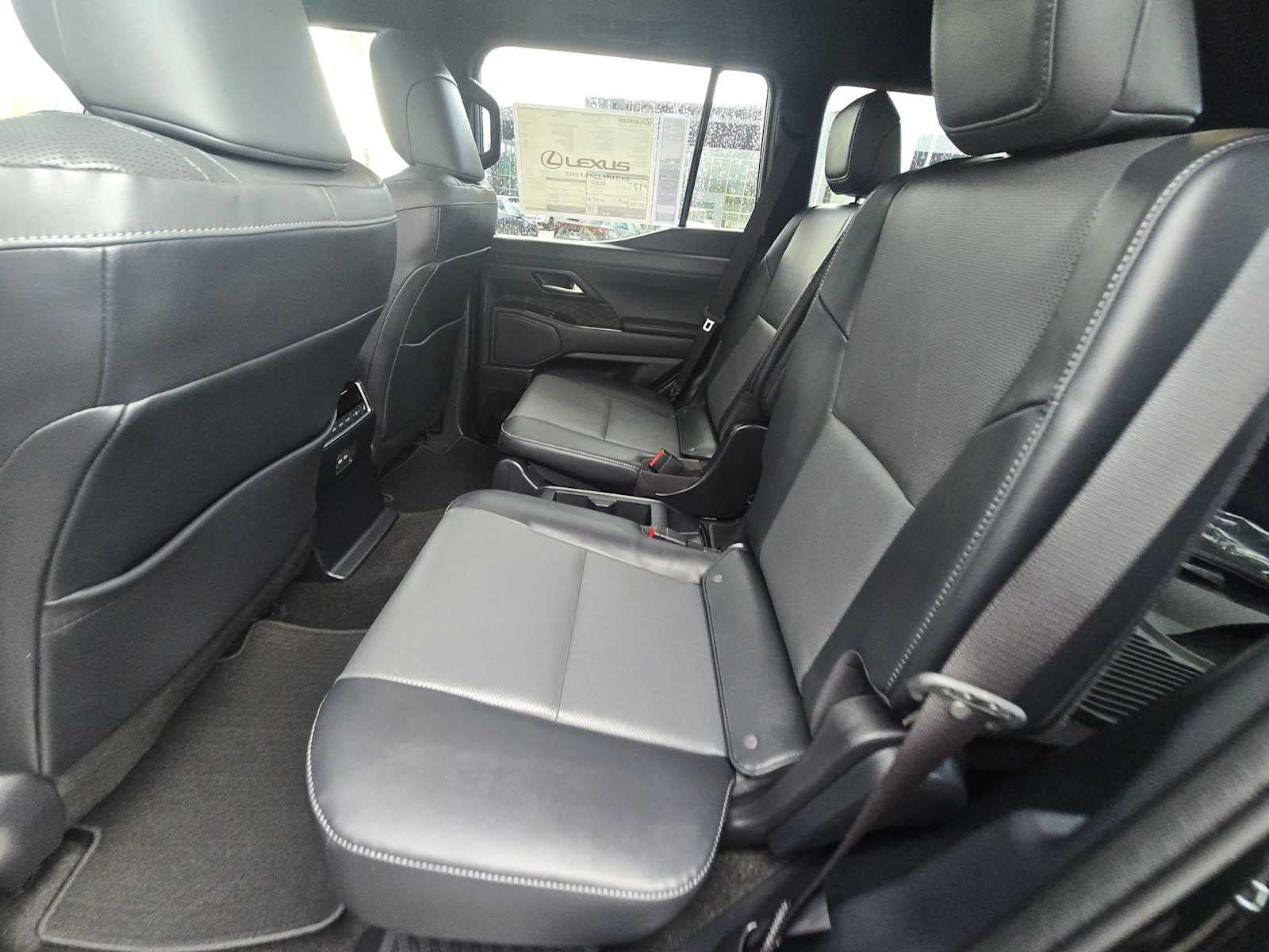 2025 Lexus GX Premium+