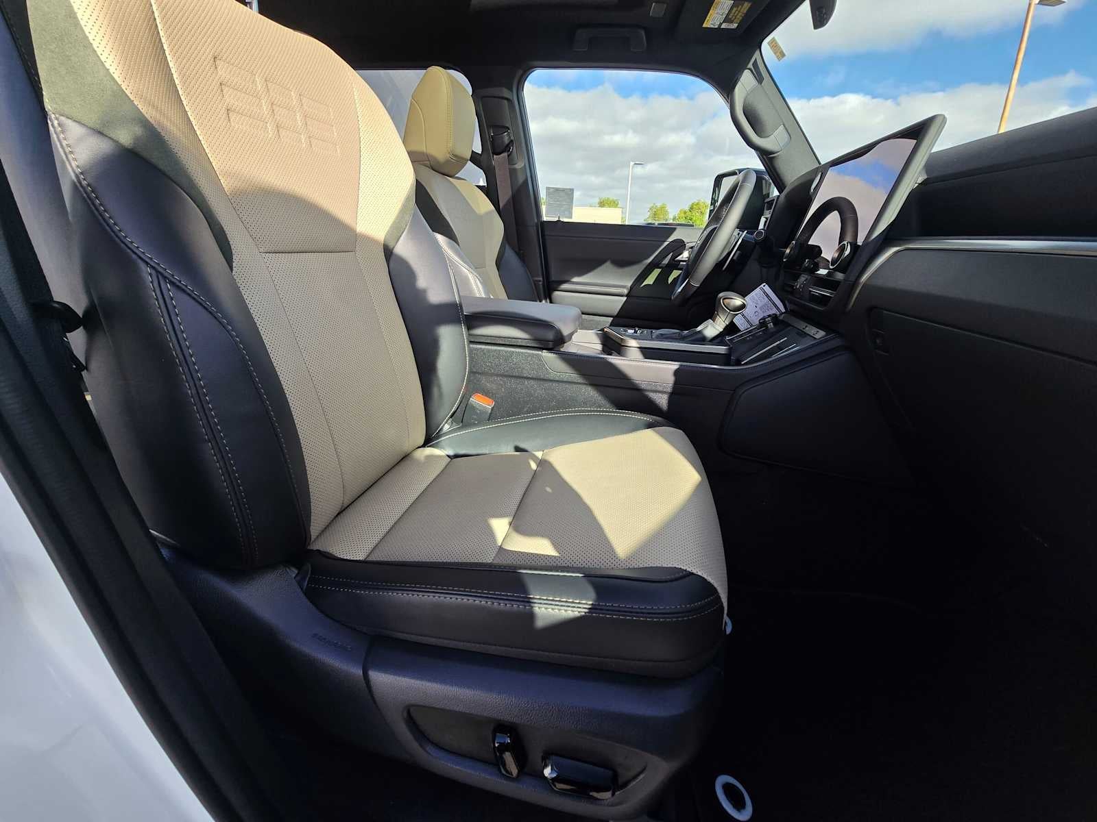 2026 Lexus GX 550 OVERTRAIL