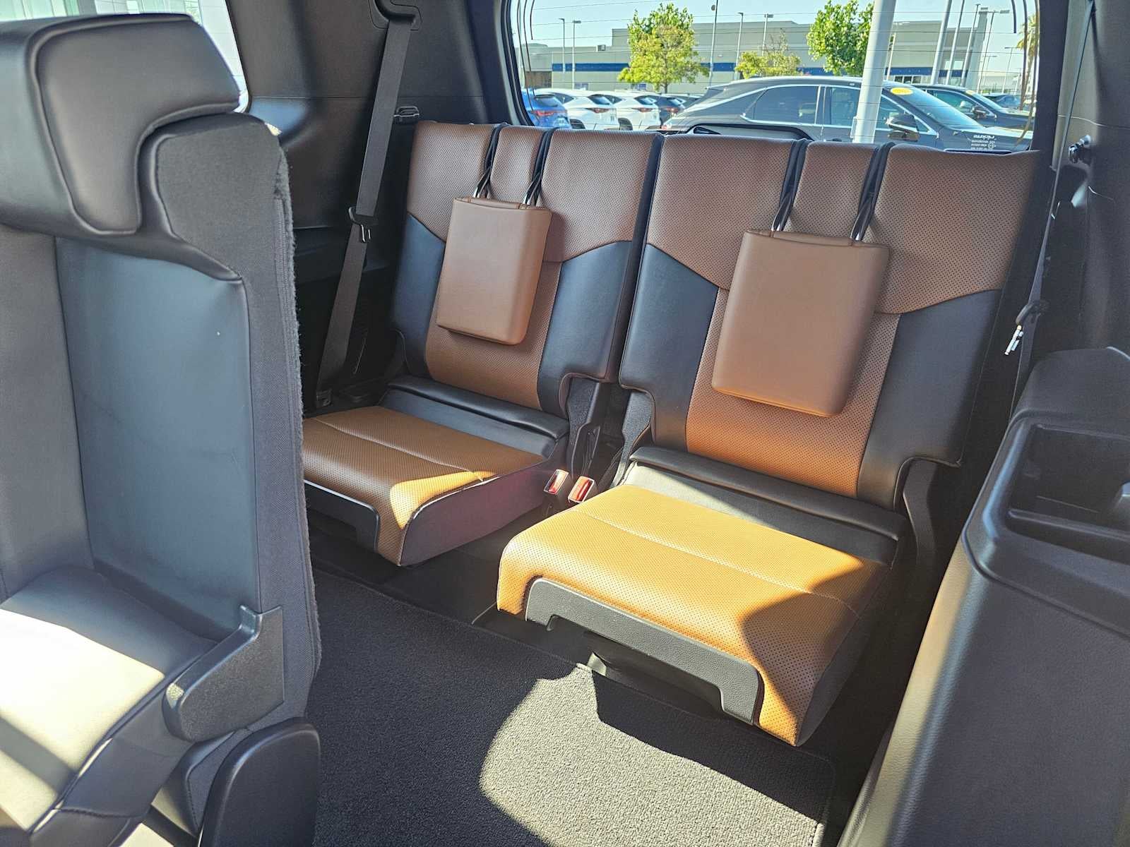 2025 Lexus GX Premium