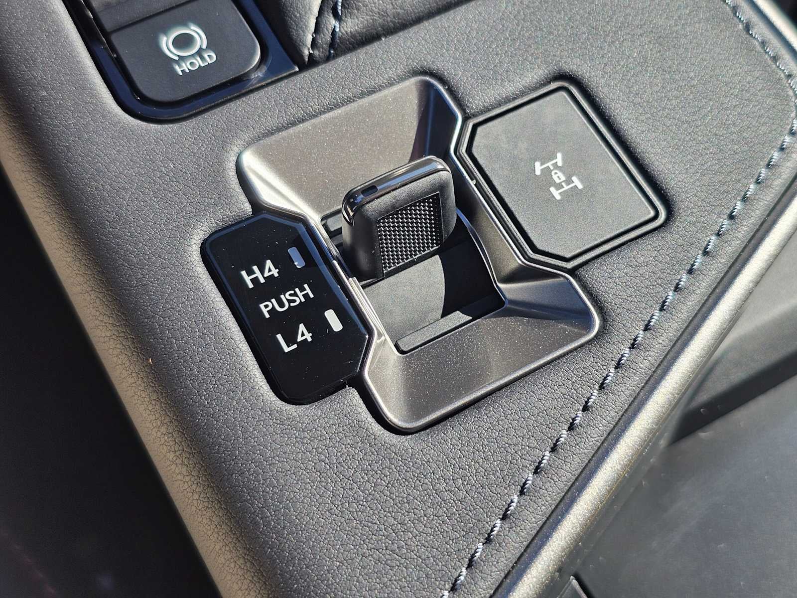 2025 Lexus GX Premium