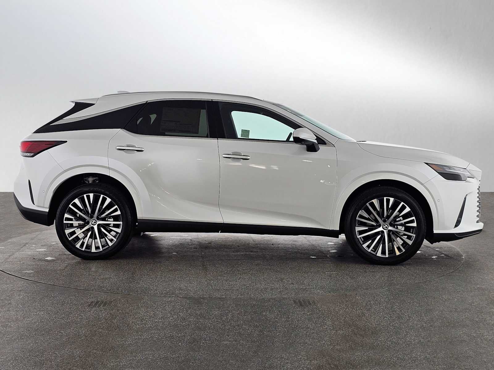 2026 Lexus RX 350h Premium+