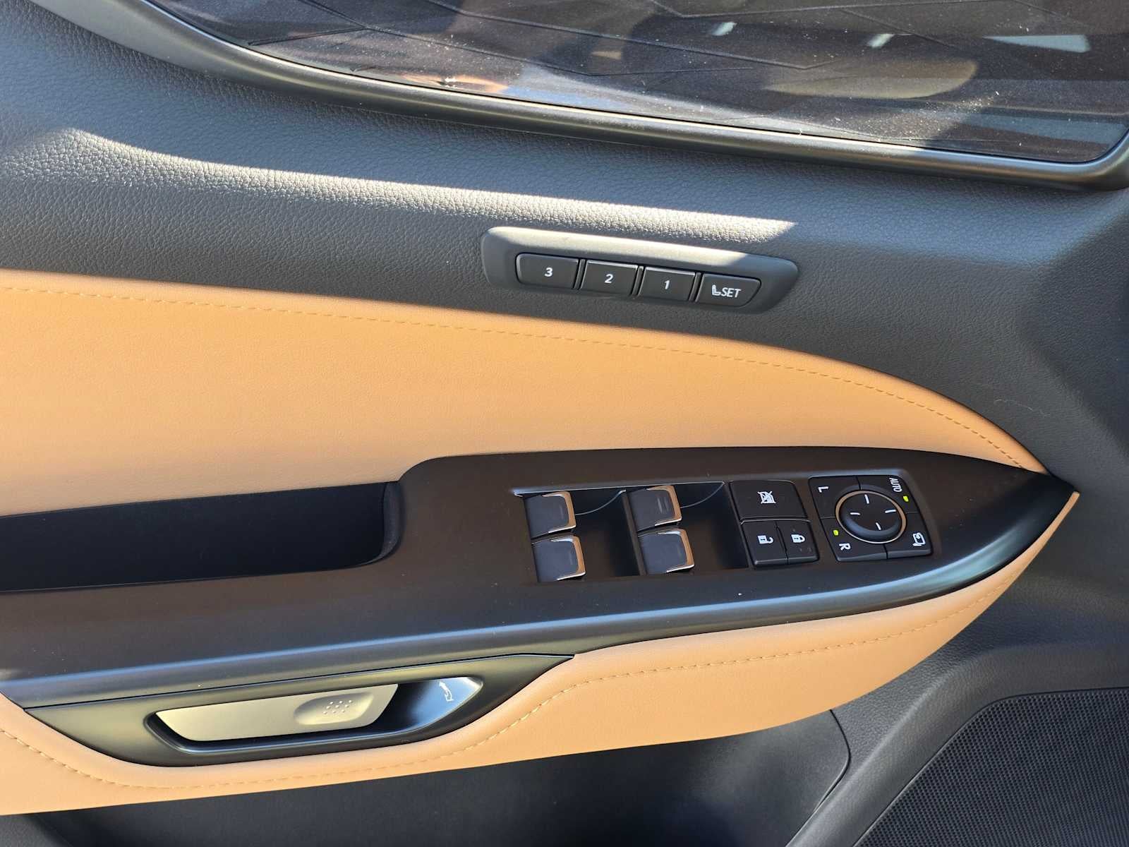 2026 Lexus NX 350 PREMIUM