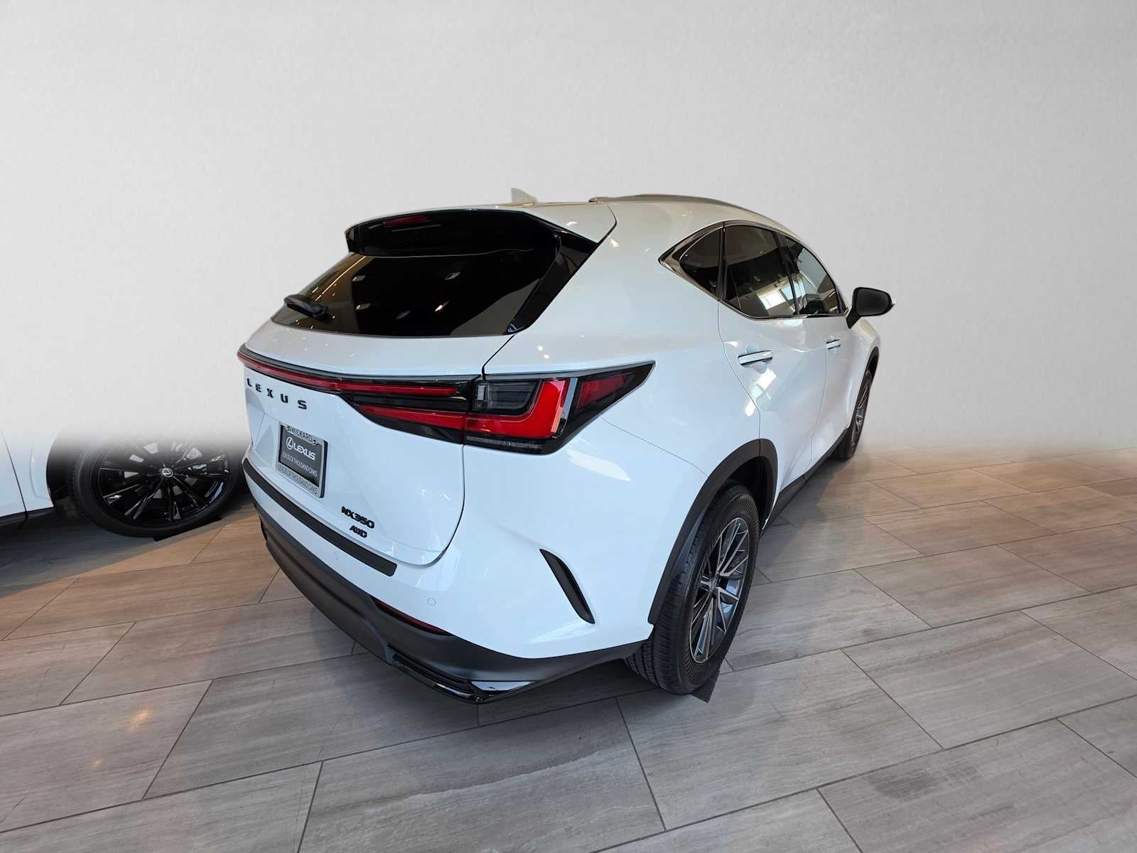 2026 Lexus NX 350 PREMIUM